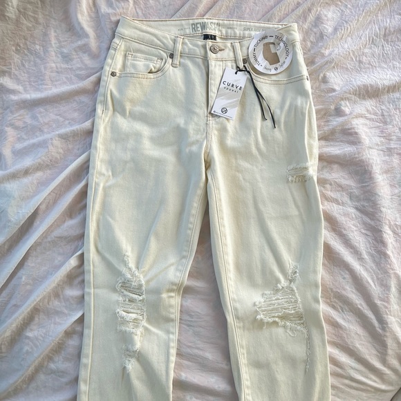 Rewash Curve Appeal Vintage Denim Ripped Jeans - Picture 3 of 9